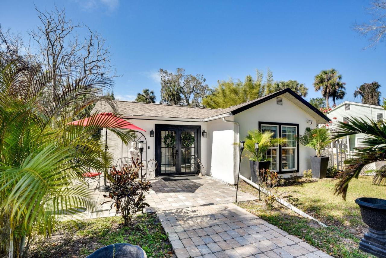 New Smyrna Beach Cottage About 1 Mi To Downtown! Exterior photo