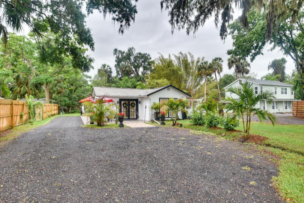 New Smyrna Beach Cottage About 1 Mi To Downtown! Exterior photo